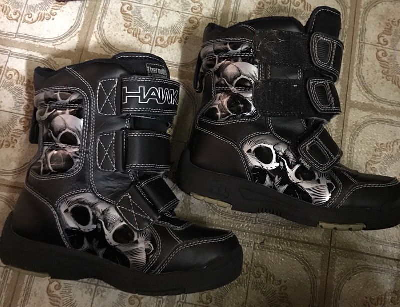 Boys/toddler Tony Hawk snow boots - size 13