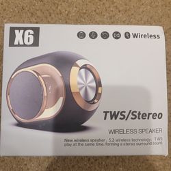 NEW Wireless Speaker White Deep BASS 
