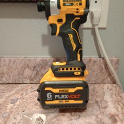 Dewhalt Impact Battery and New 6Ah Flex Battery 