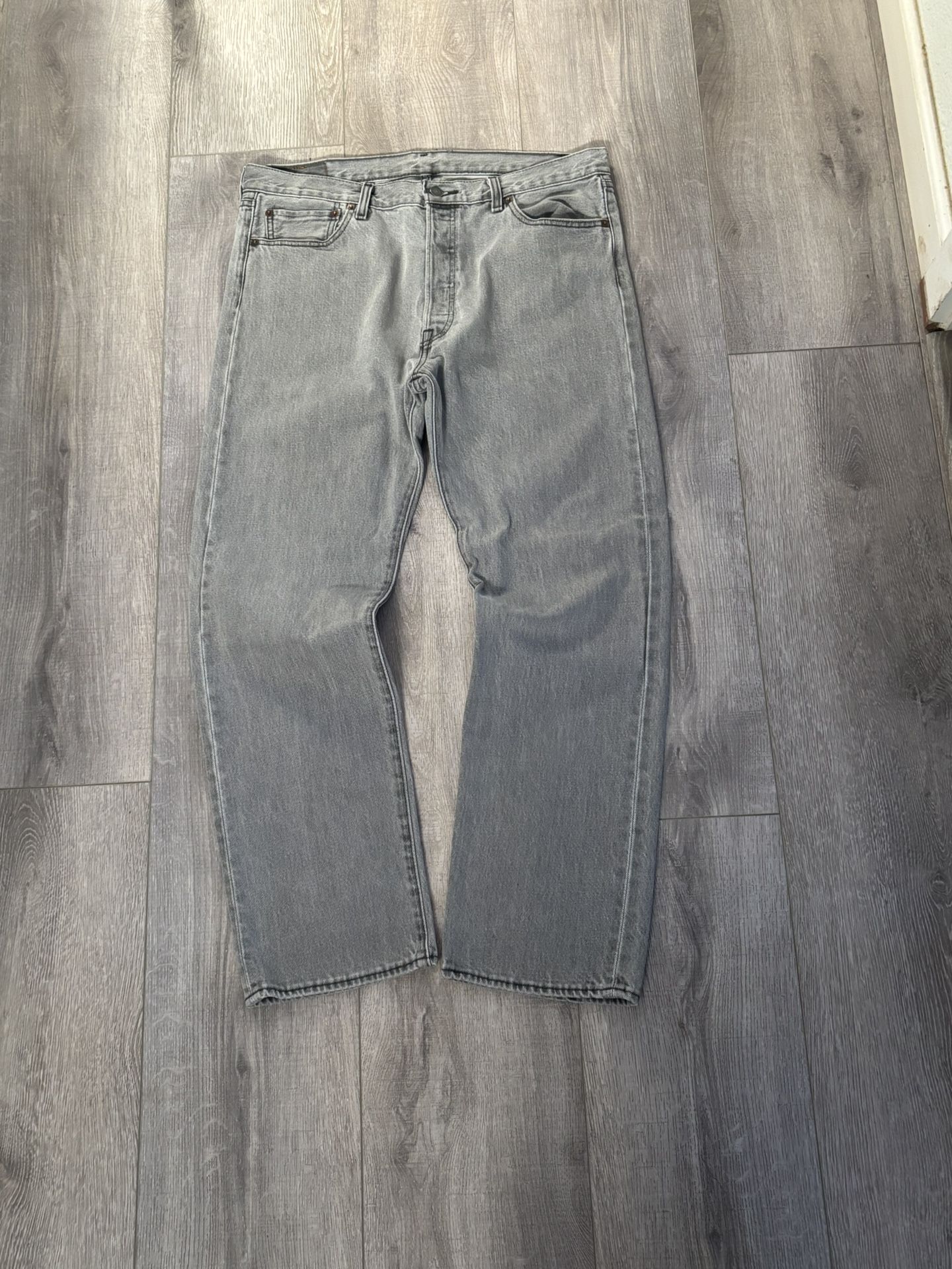 Levi’s Jeans
