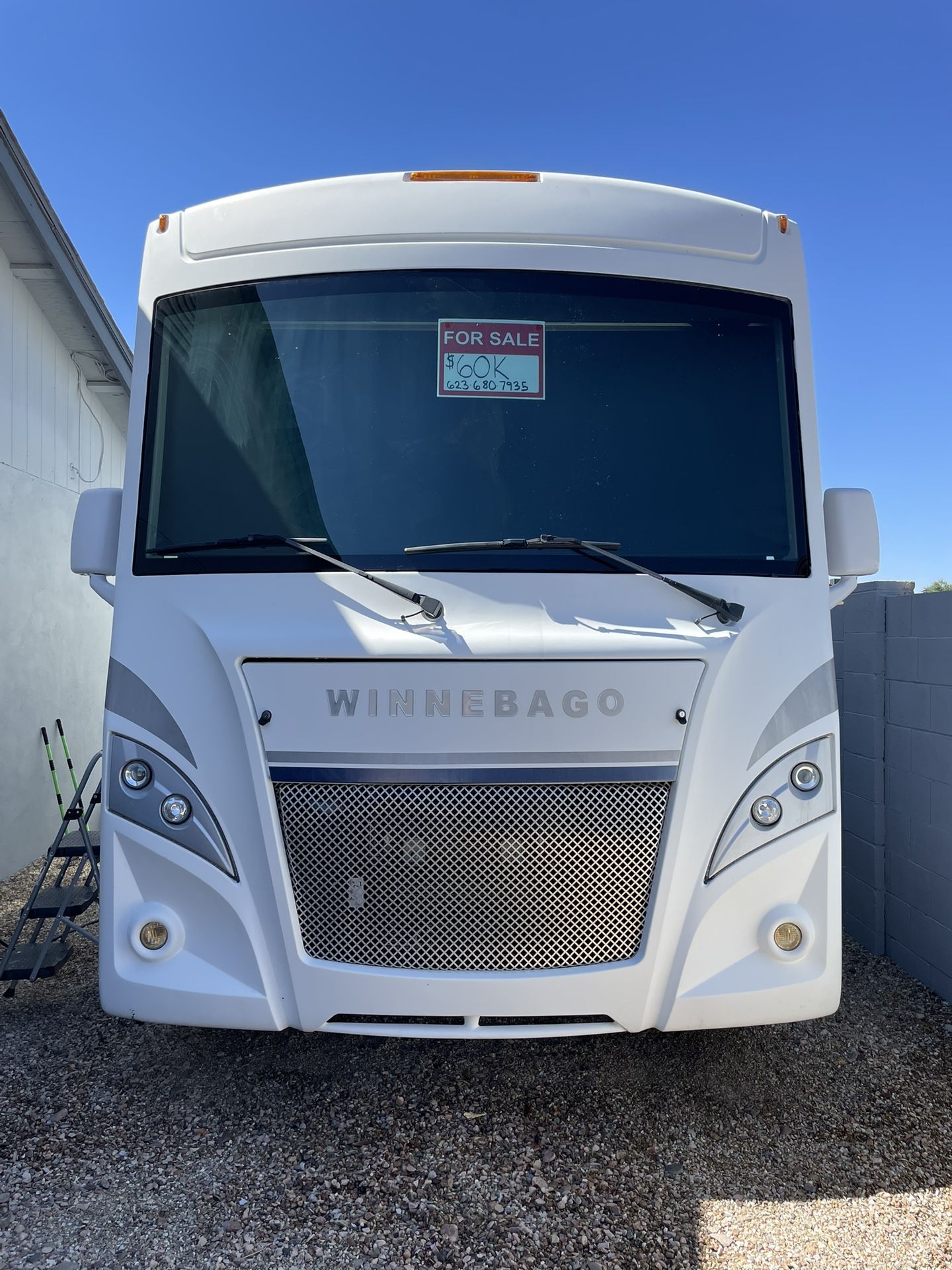 2018 Winnebago Intent 30R