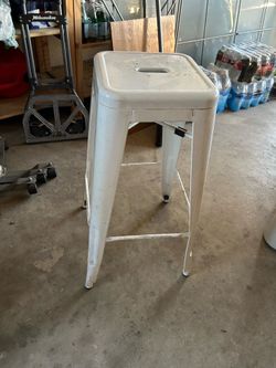 Metal highchair