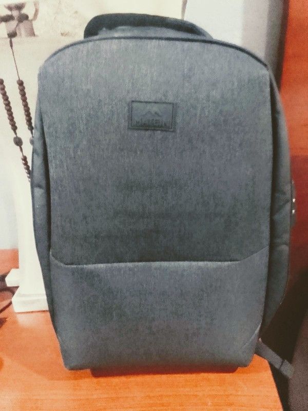 Matein Dark Gray Laptop Backpack