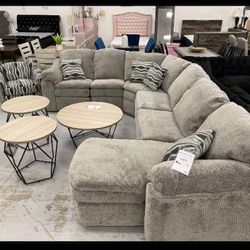 Alexvale Reclining  Sectional Beige Seneca Falls ☀️ Delivery Available👍 Brand New 💥 Showroom Available👍 Best Quality ☄️