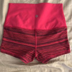 LULULEMON Boogie Short  Roll Down Cyber Boom Juice Alarming