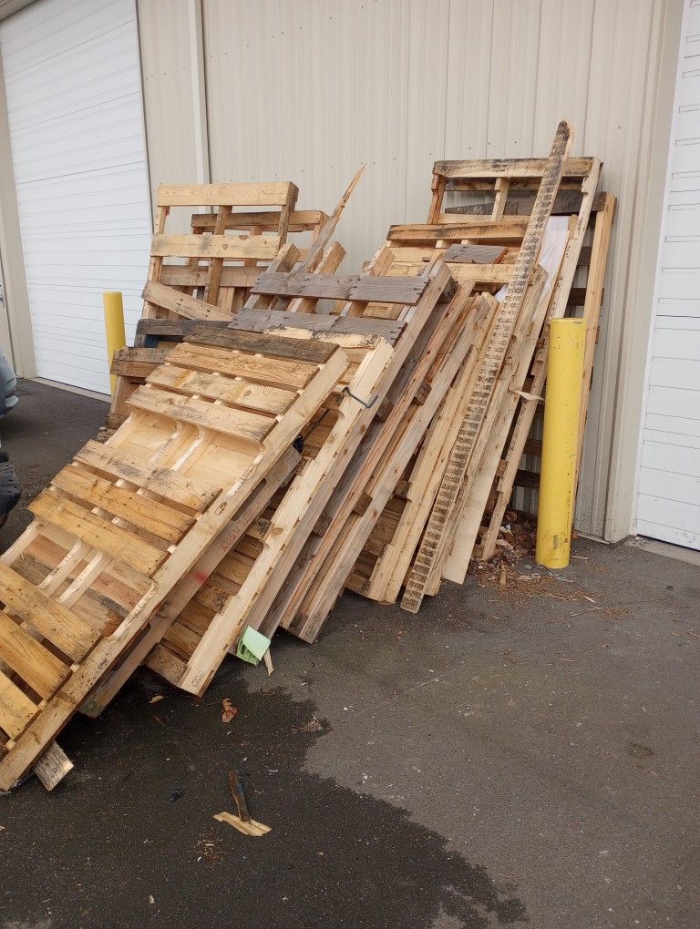 Free Pallets
