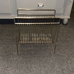 Magazine Holder 