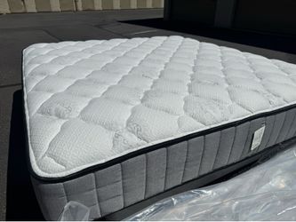 King mattress (comfort care medium)