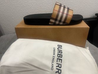 Burberry slides
