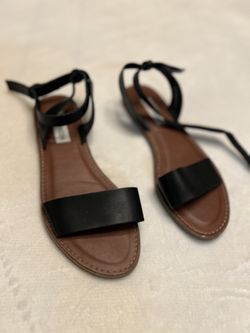 Steve Madden Sandals 7 1/2