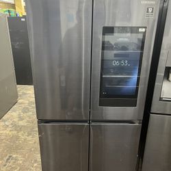 Samsung Family Hub Black Stainless Steel Refrigerator 