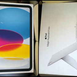 Apple iPad And Magic Keyboard 
