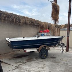 16ft  Boat  4-motors  With Trailer $800
