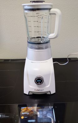 CUISINART BLENDER