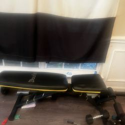 Adjustable Weight Bench