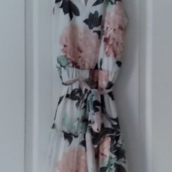 Dress. Size 8