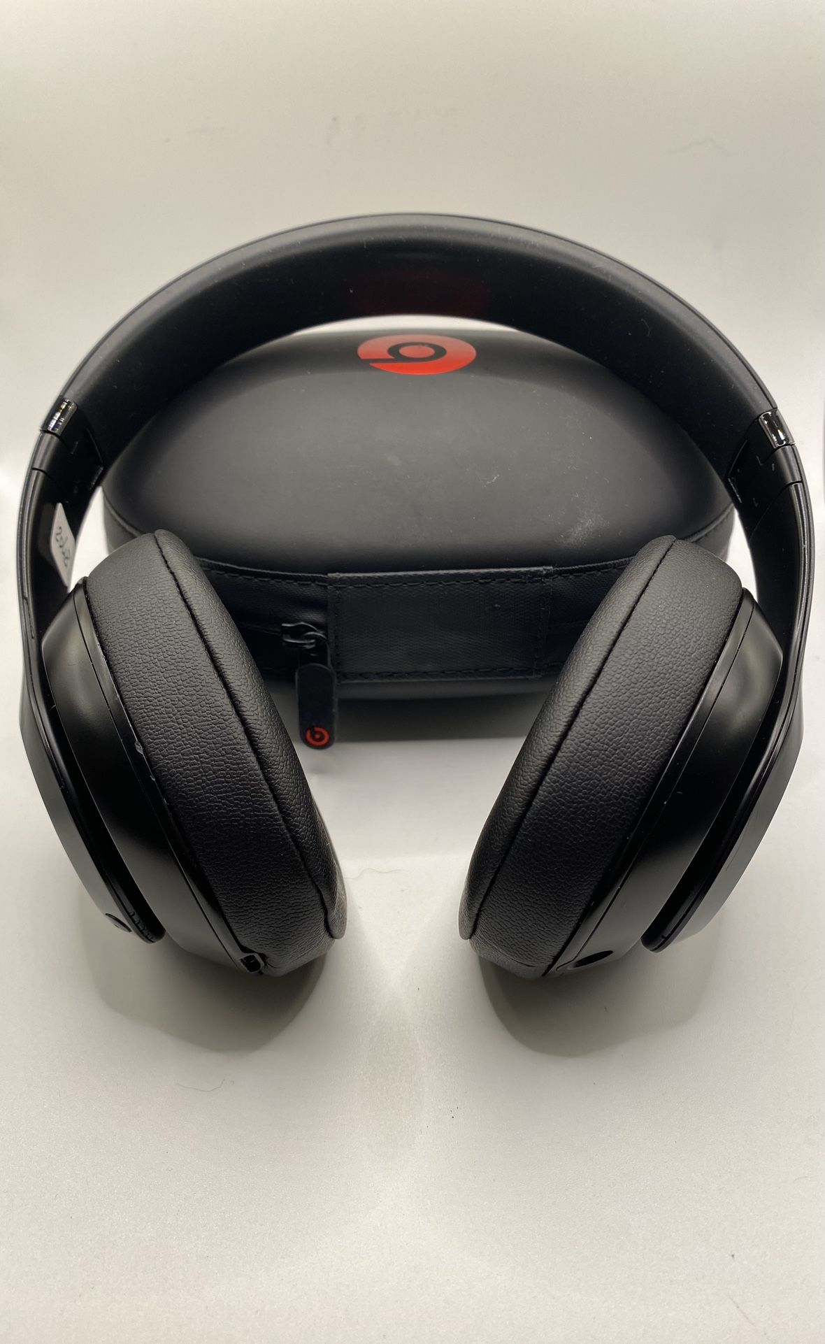 (Authentic) Matte Black Beats Studio 3 Bluetooth Wireless Headphones With Noise Canceling #2048