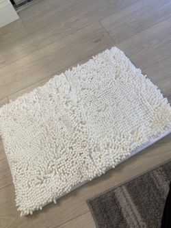 3 White Bath Mat Set- Brand New In Package