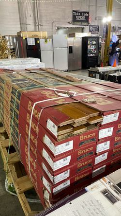 SaleSumo Bruce flooring