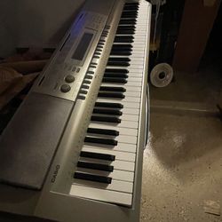 Casio Keyboard WK-200 