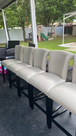 Dinning chairs 6