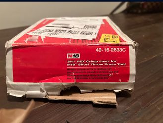 Milwaukee 3/4” PEX Crimp Jaw