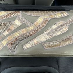 Varon Handbags Vintage Collectible NWT Taupe Leather Snake Collage Clutch 