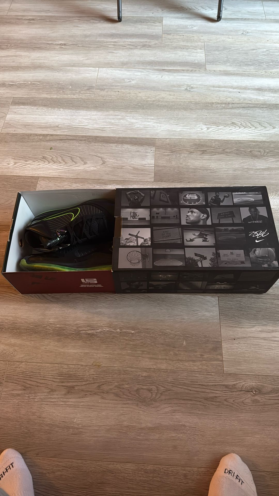 Air Max LeBron VII Size 10.5