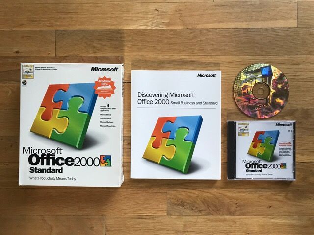 Microsoft Office 2000 Standard Edition w/Product Key