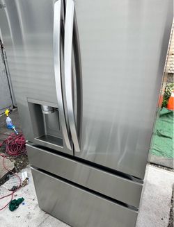 LG French Door Refrigerator