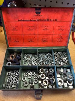 Nut & Lock Nut Metal Tool Case