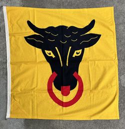 Vintage flag of Swiss Canton Uri: black bull w/ nose ring