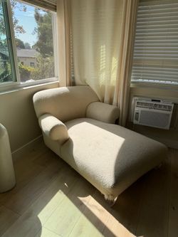 Long chair
