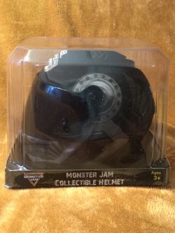 Monster Jam Collectible Helmet-Soldier Fortune BLK Ops
