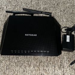 Netgear Nighthawk R6700 Smart AC1750 WiFi Router
