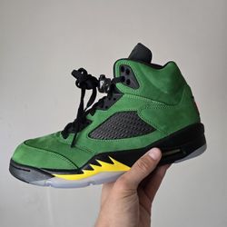 Jordan 5 Oregon Size 9.5