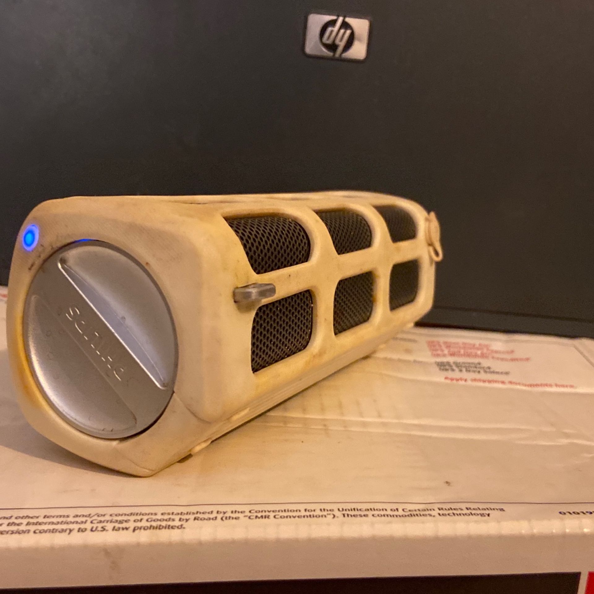 Philips ShoqBox SB7210/37 Bluetooth Wireless Speaker