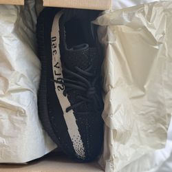 adidas Yeezy Boost 350 V2 Core Black White Yezzy Oreo 