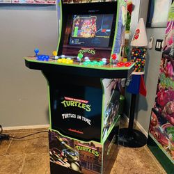 Arcade With Over 15,000 Games