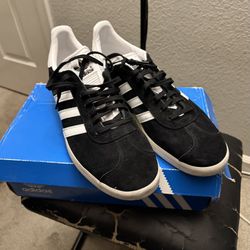 Adidas Gazelles Size 11.5