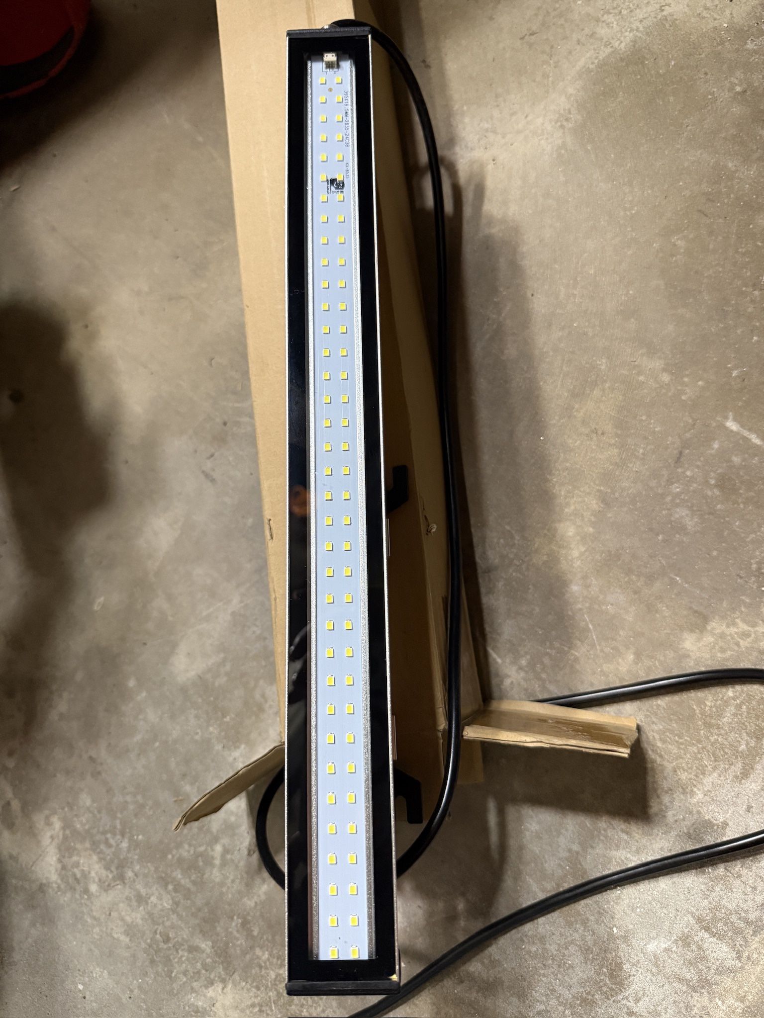 LED Work Light, 1600 Lumens Garage Light, 6500K (Super Bright White) IP67 Explosion Proof LED Light for Machine Shop Garage Ceiling and CNC Milling Ma