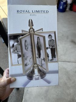 Revolving Picture Frame 5x7 Pictures With 6 Slots