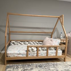 Bed house  and Shelf house
