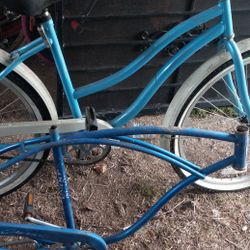 Schwinn Beach Cruiser