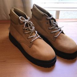 Work Boot Size 9 Tan/Black