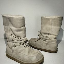 UGG Australia DEME BOOTS Light Sand Size 3 Girls Youth
