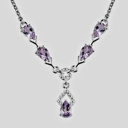 Rose De France Amethyst Necklace (18 in) in Sterling Silver