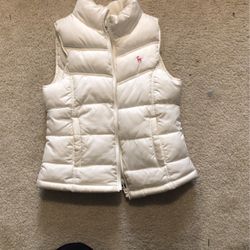 Old Navy Girls Puffer Vest