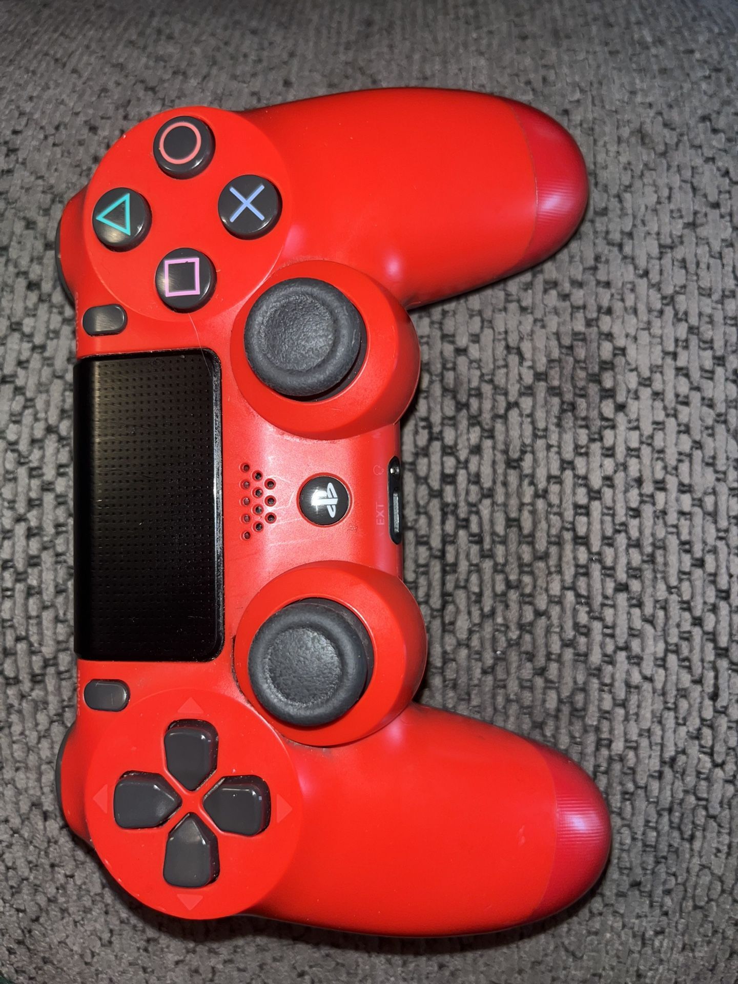 PS4 Controller