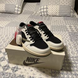 Air Jordan 1 Low Olives 